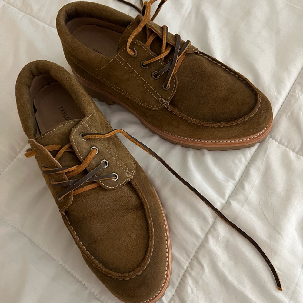 TAYLOR STITCH The Ridge Moc/10.5 (NWT)